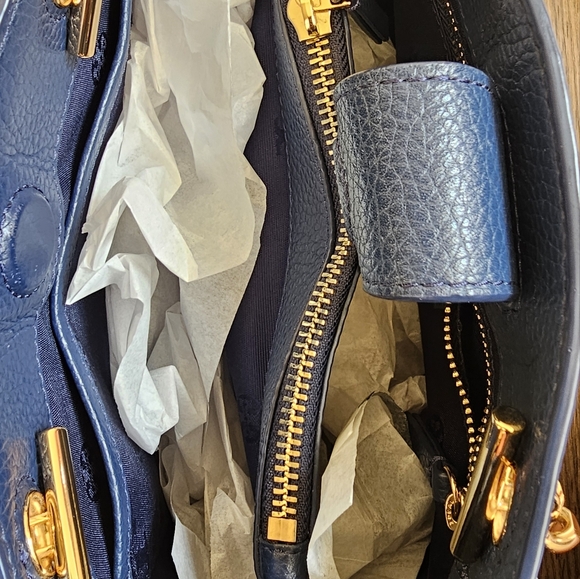 Tory Burch Navy Crossbody Bag - Picture 5 of 6